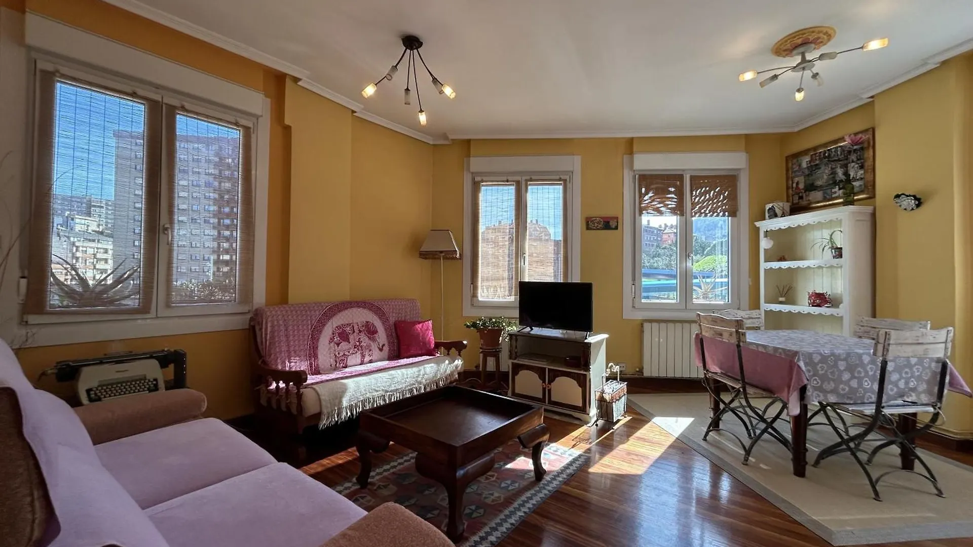 Basurto'S Urban Apartment بلباو