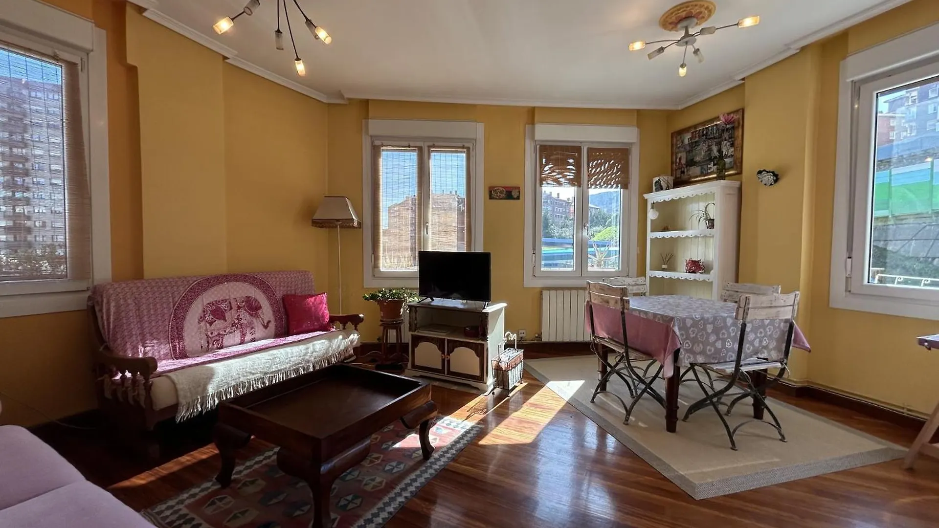 Basurto'S Urban Apartment بلباو